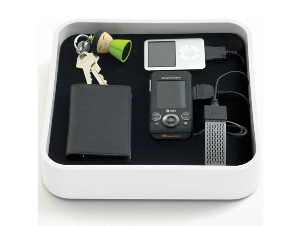 Sanctuary Device Organizer and Charger