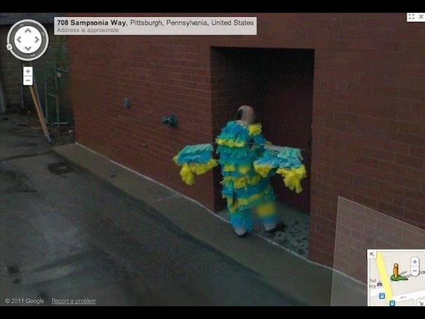 Google Street View funny pictures.