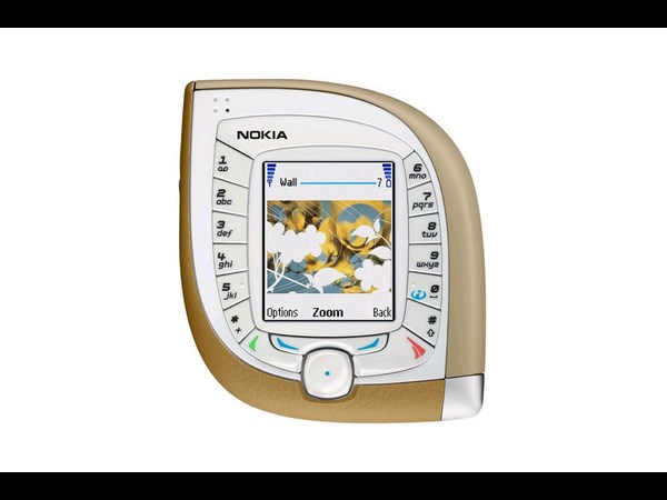 Nokia 7600