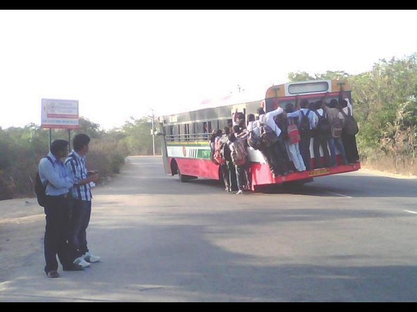 ഒരു ബസ് യാത്ര