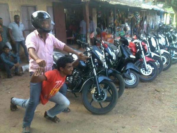 ആഹാ...