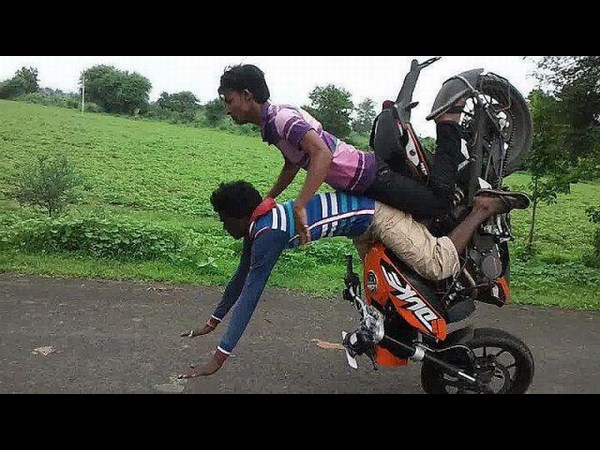 കളി കാര്യമായാല്