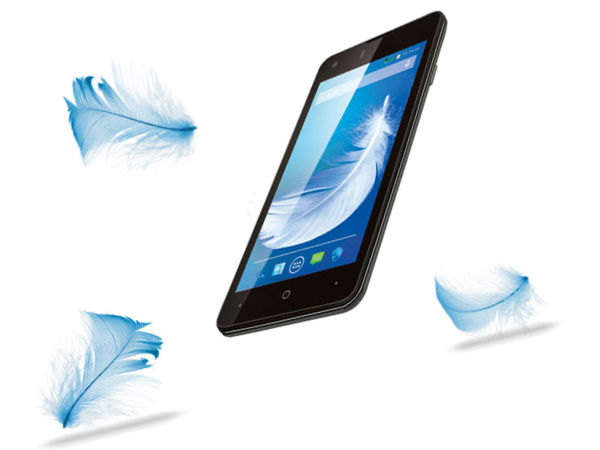 സോളൊ Q900S