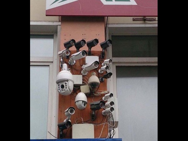 ആഹാ...