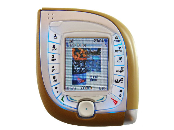 നോകിയ 7600 (2004)