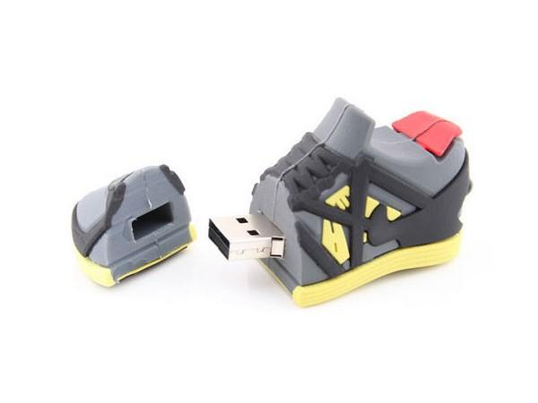 Athletes Shoe USB