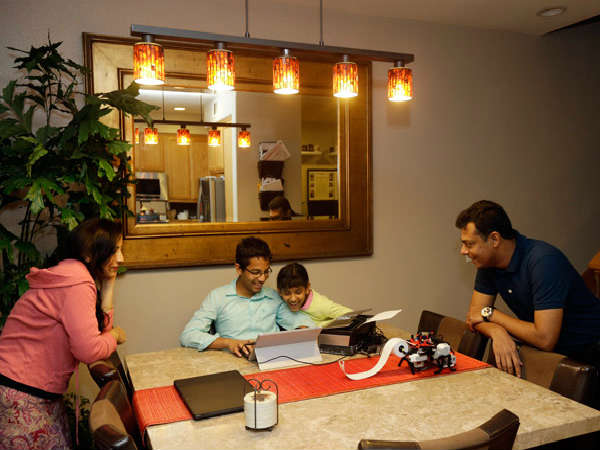 ഇതാ കാലിഫോര്‍ണിയയില്‍ കമ്പനിയുളള ഒരു 13 വയസ്സുളള കൊച്ചു മിടുക്കന്‍...!