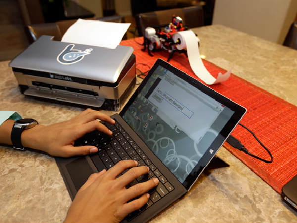 ഇതാ കാലിഫോര്‍ണിയയില്‍ കമ്പനിയുളള ഒരു 13 വയസ്സുളള കൊച്ചു മിടുക്കന്‍...!