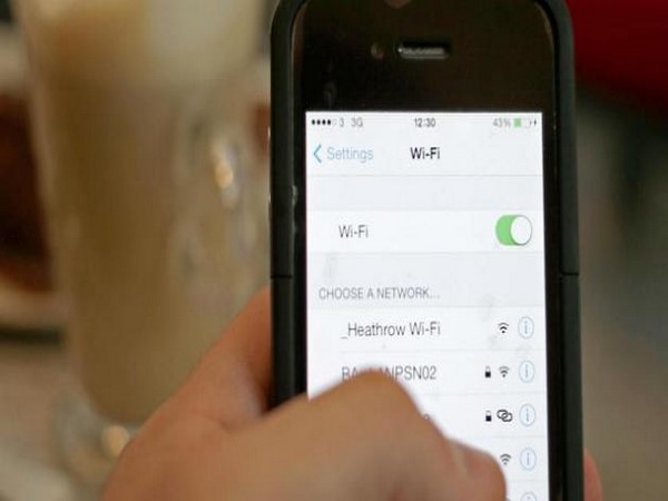 7 വയസ്സുകാരിക്ക് പോലും പബ്ലിക്ക് വൈഫൈ ഹാക്ക് ചെയ്യാം...!