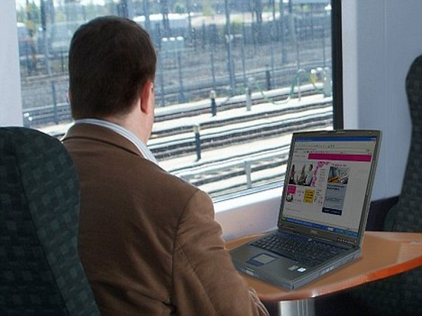 7 വയസ്സുകാരിക്ക് പോലും പബ്ലിക്ക് വൈഫൈ ഹാക്ക് ചെയ്യാം...!