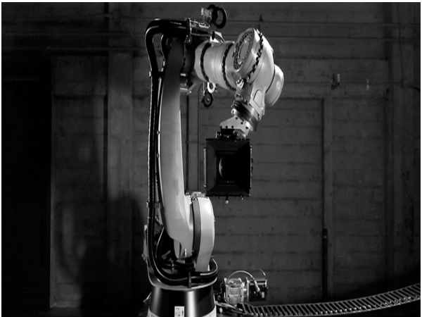 Bot & Dolly