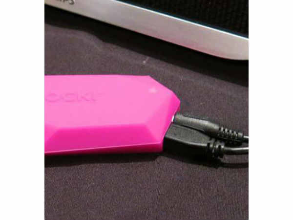 വൈ-ഫൈ മ്യൂസിക്ക് സ്ട്രീമിങ് നടത്താന്‍ റോക്കി എത്തി...!