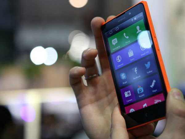 ലോലിപോപ്പ് 5.1 കൂടുതല്‍ മോട്ടോ ഫോണുകളിലേക്ക് നല്‍കാന്‍ ഗൂഗിള്‍...!