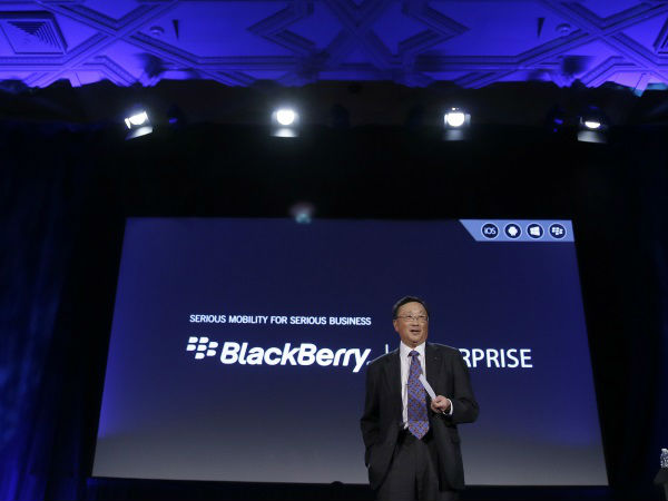 ഒരു സിം കൊണ്ട് 9 നമ്പറുകള്‍ പ്രവര്‍ത്തിപ്പിക്കാനായി ബ്ലാക്ക്‌ബെറി...!