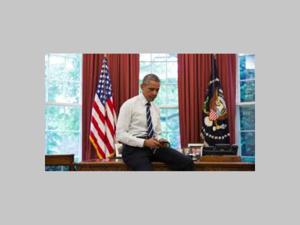 ഒബാമ ഒടുവില്‍ ഔദ്യോഗികമായി ട്വിറ്ററില്‍ എത്തി...!