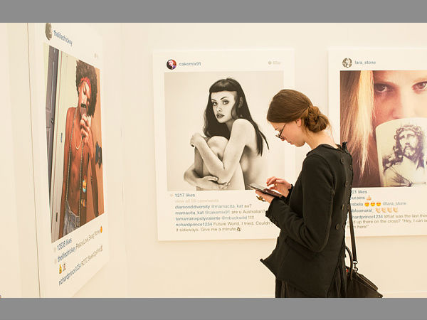 ഉപയോക്താക്കളുടെ ചിത്രങ്ങള്‍ അടിച്ചു മാറ്റി വിറ്റത് 5 ലക്ഷത്തിന്...!