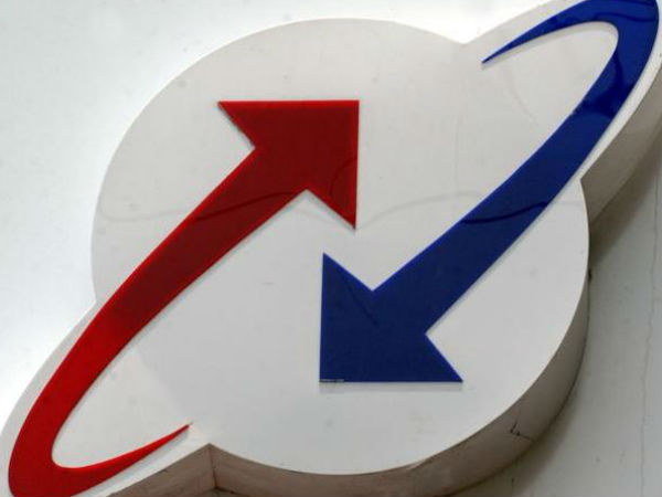 ഒറ്റ കൊല്ലം ബിഎസ്എന്‍എല്ലിന് നഷ്ടമായത് രണ്ട് കോടി കണക്ഷനുകള്‍...!