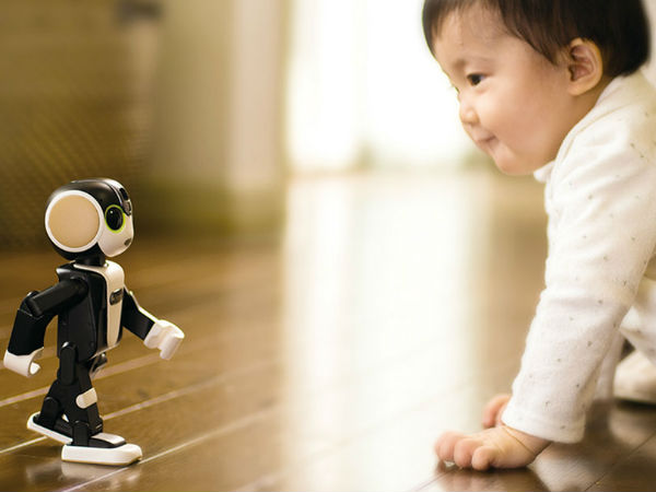 റോബോട്ടിക്ക് സ്മാര്ട്ട്ഫോണ് 'RoBoHon'