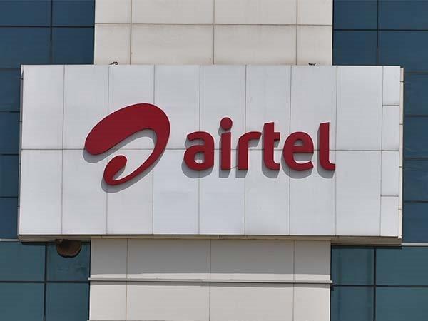 റിലയന്സ് ജിയോ 4ജി LTE യില് മാത്രമാണ് സപ്പോര്ട്ട് ചെയ്യുന്നത്