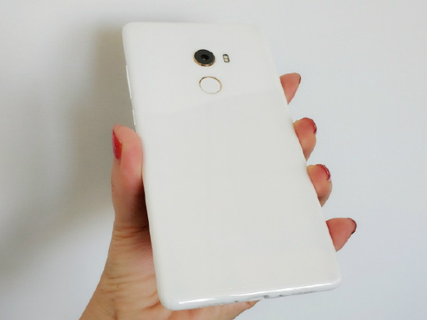 8 ജിബി റാമോടു കൂടി ഷവോമി മി മിക്‌സ് 2 വിന്റെ പ്രത്യേക പതിപ്പ് ഉടന്‍ എത