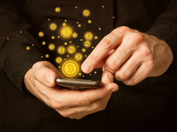 പ്ലൂട്ടോ എക്‌സ്‌ചേഞ്ച് എത്തിയല്ലോ; ഇനി ബിറ്റ്‌കോയിന്‍ മൊബൈലിലും വാങ്ങാ