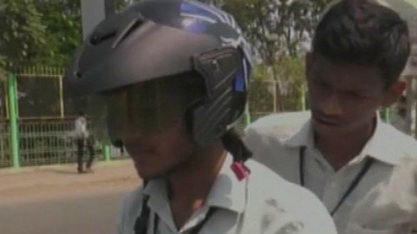 ഹെല്മെറ്റിനകത്തെ ബ്ലൂട്ടൂത്ത് അപകടകരമല്ല