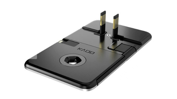 പെൻസിലിനേക്കാൾ മെലിഞ്ഞ ലോകത്തിലെ ഏറ്റവും കുഞ്ഞൻ ചാർജറിനെ പരിചയപ്പെടാം