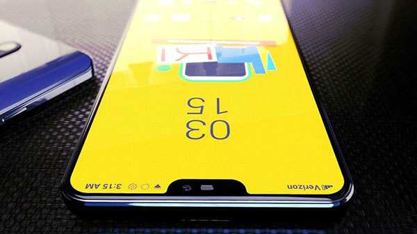 ഇങ്ങനെയാണെങ്കിൽ ലോണെടുത്തെങ്കിലും ഈ ഫോൺ നിങ്ങൾ വാങ്ങിയേക്കും