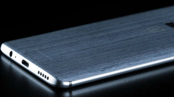 വൺപ്ലസ് 6 പെട്ടെന്ന് സ്വന്തമാക്കാൻ  'Fast AF'; ഒപ്പം 2000 രൂപയോളം വിലവ