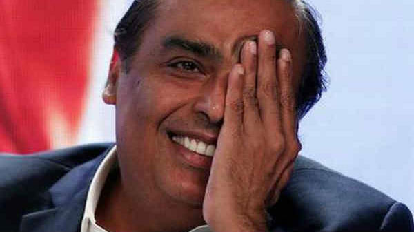 അച്ഛന് വേണ്ടി MBA വിട്ട ആളാണ് മുകേഷ് അംബാനി