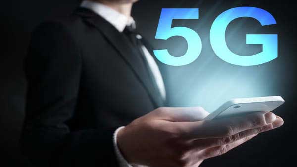 4G യുഗം കഴിയുന്നു, ഇനി 5G — അറിയേണ്ടതെല്ലാം 4G യുഗം കഴിയുന്നു, ഇനി 5G — അറിയേണ്ടതെല്ലാം
