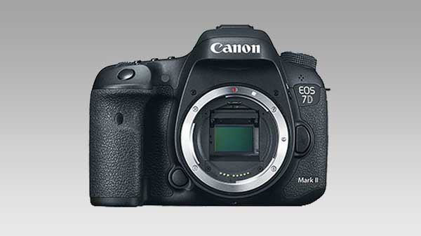 കാനണ് EOS 7D മാര്ക്ക് II മാറും