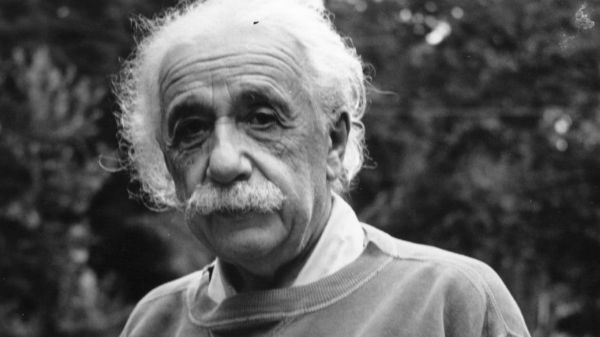 10. 'മഹാന്മാരെല്ലാം അതിശക്തമായ എതിര്പ്പുകള് നേരിടേണ്ടിവന്നിട്ടുണ്ട്. ധീരമായും സത്യസന്ധമായും അഭിപ്രായങ്ങള് പറയുന്നവരെ മനസ്സിലാക്കാന് എതിരാളികള്ക്ക് കഴിയുകയില്ല.'