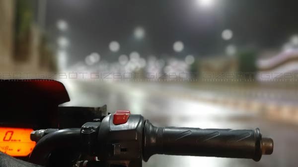 ട്രിപ്പിള് ലെന്സ് ക്യാമറ