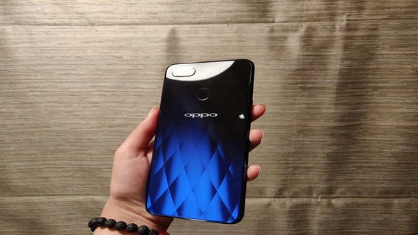 Oppo F9 Pro