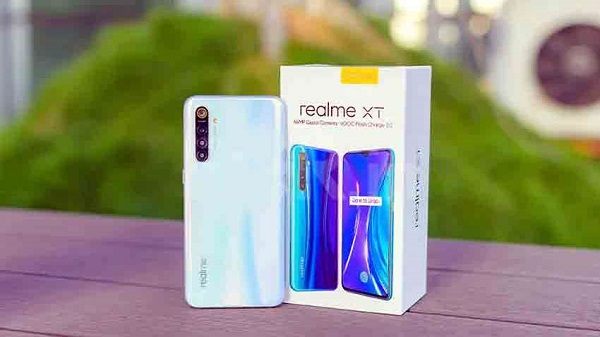 റിയൽമി 5 പ്രോ, റിയൽമി XT