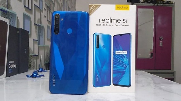 റിയൽമി 5i
