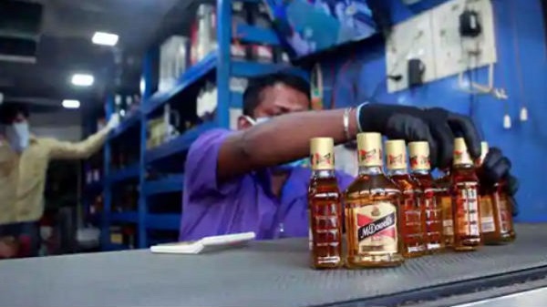 ബിവറേജസ് ഔട്ട്ലെറ്റുകള്