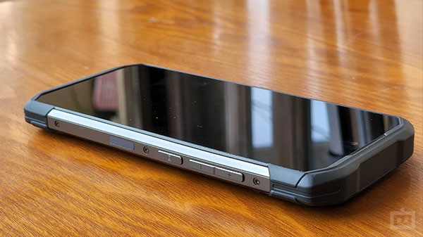 Doogee S98 Review: ഡിസൈനും ഡ്യൂറബിലിറ്റിയും