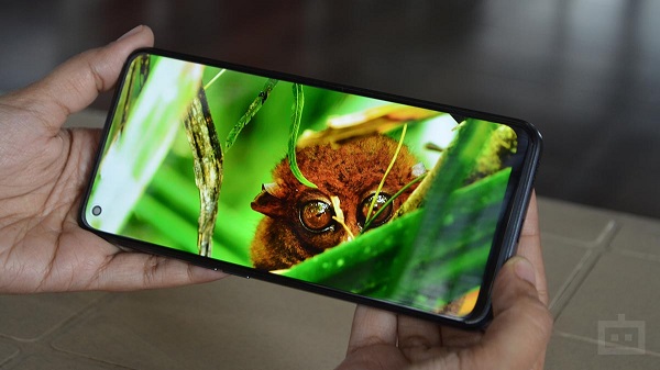 Oppo Reno 8 5G Review: സുഗമവും ലാഗ്-ഫ്രീയുമായ ഡിസ്പ്ലെ