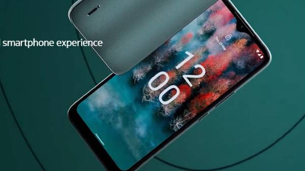 ഉയിർത്തെഴുന്നേൽക്കാൻ നോക്കിയ, സി12 പുറത്തിറങ്ങി