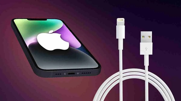 ഐഫോൺ സി പോർട്ടിൽ ആൻഡ്രോയിഡ് ചാർജർ ഉപയോഗിക്കാനാകില്ലെന്ന് ​