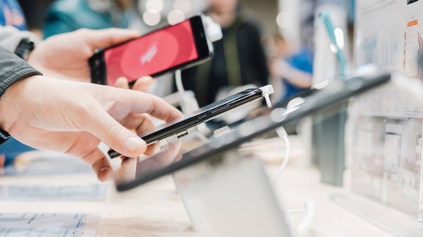 ആന്‍ഡ്രോയിഡ് ഫോണുകള്‍ വാങ്ങുമ്പോൾ ഇക്കാര്യങ്ങളും ശ്രദ്ധിച്ചേക്കണം