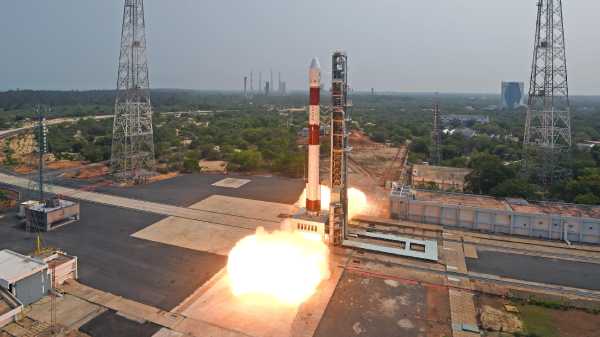 ബലേ ഭേഷ്! ഇസ്രോയെ അ‌ഭിനന്ദിച്ച് ഇലോൺ മസ്ക്