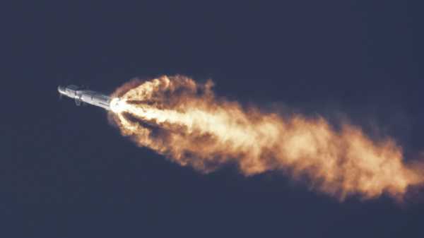 സ്റ്റാർഷിപ്പ് പൊട്ടിത്തെറിച്ചത് വിക്ഷേപണത്തറയിൽ 'ബോംബ്' ഇട്ടശേഷം!