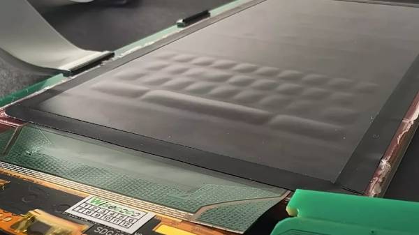 ആരെഡേയ് ഡിസ്പ്ലേയിൽ സ്പീഡ് ബ്രേക്കർ വച്ചത്, ഓ അ‌ത് കീ ആയിരുന്നോ! 