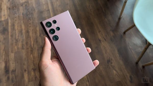 സാംസങ് ഗാലക്സി എസ്22 'വേണമെങ്കിൽ' 57,999 രൂപയ്ക്ക് കിട്ടും