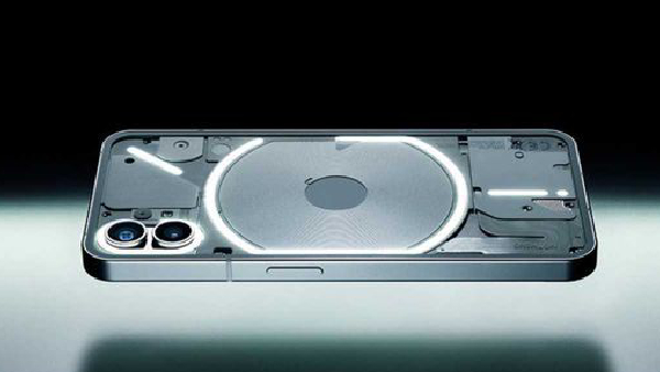 നത്തിങ് ഈ വർഷം 5 സർവ്വീസ് സെന്റർ തുറക്കും, അടുത്ത വർഷം 20 എണ്ണം