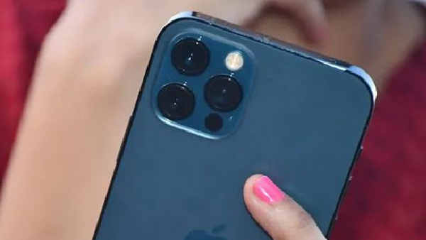  മറ്റുഫോണുകളിൽ നിന്ന് ഐഫോണിനെ വ്യത്യസ്തമാക്കുന്നത് ഇതെല്ലാമാണ്