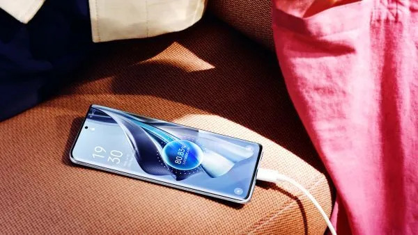 മിന്നുന്ന പ്രകടനവുമായി ശ്രദ്ധനേടി ഓപ്പോ റെനോ 10 5ജി